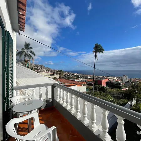 Valhalla Panorama - The Old Residencial Pina 3* Фуншал