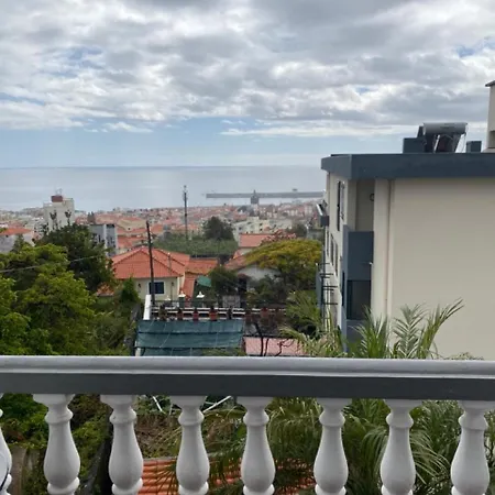 Residencial Pina Guest house