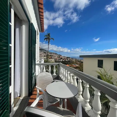 Residencial Pina Guest house 3*